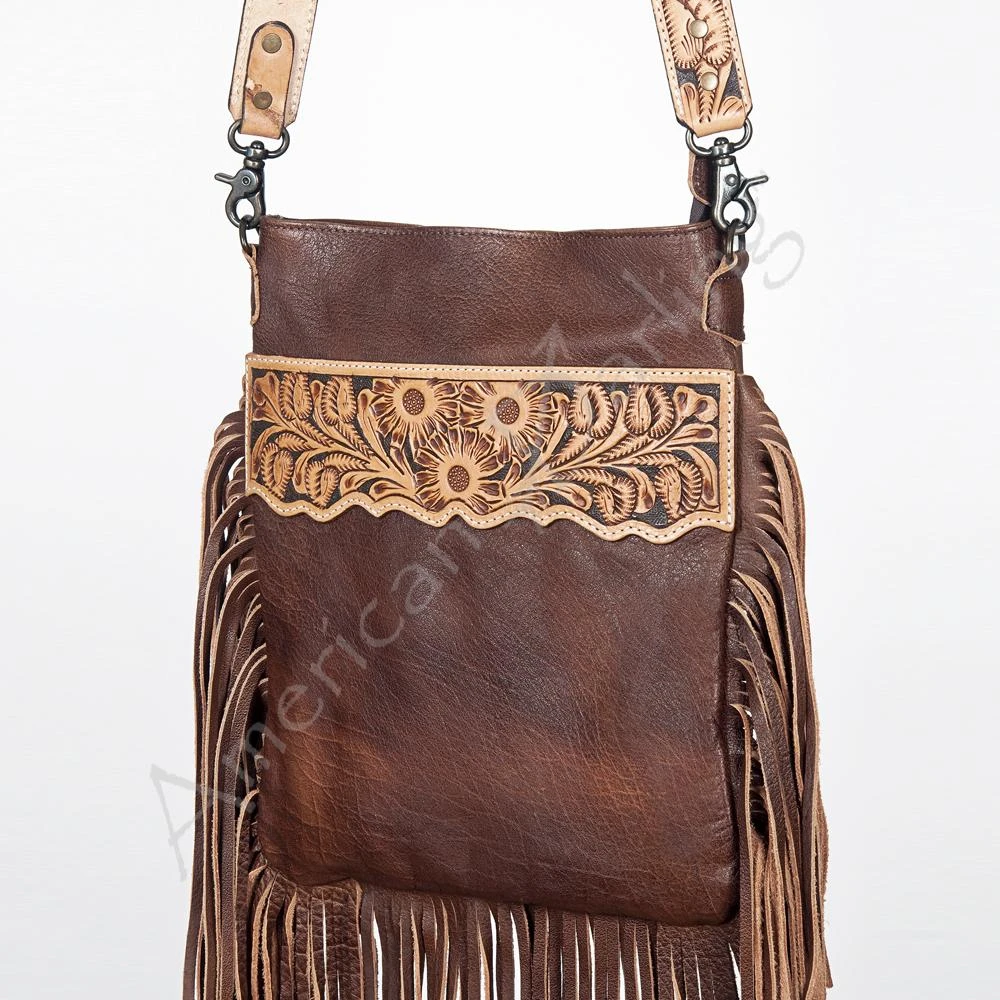 American Darling Conceal Carry Leather/Tool/Fringe Messenger Bag 2 American Darling Conceal Carry Leather/Tool/Fringe Messenger Bag - Image 2
