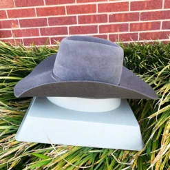 Resistol Cody Johnson 9th Round Felt Hat 5 Resistol Cody Johnson 9th Round Felt Hat -Western Cowboy Equipment Store RW9TRD CJ4249 1 scaled